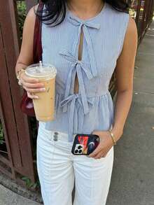 Aloruh 蓝白条纹无袖上衣，性感蝴蝶结镂空衬衫，优雅百搭，适合工作和度假 - 藍白色 - 查看 4