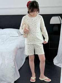 DAZY Tween Girl Ditsy Floral Long Sleeve Top And Shorts Pajama Set - Beige - View 4