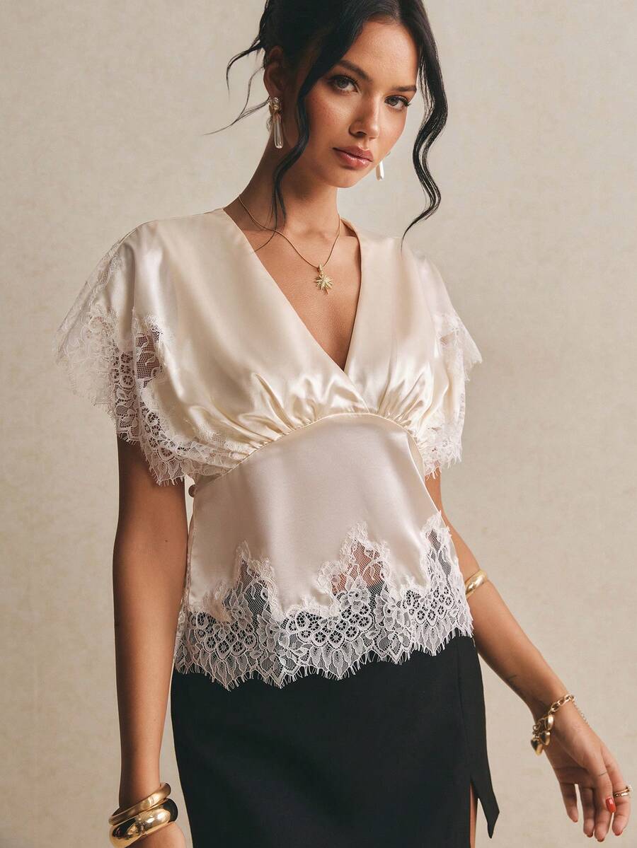 Poéselle 女士纯色撞色蕾丝蝙蝠袖时尚衬衫 - 杏色 - 查看 1