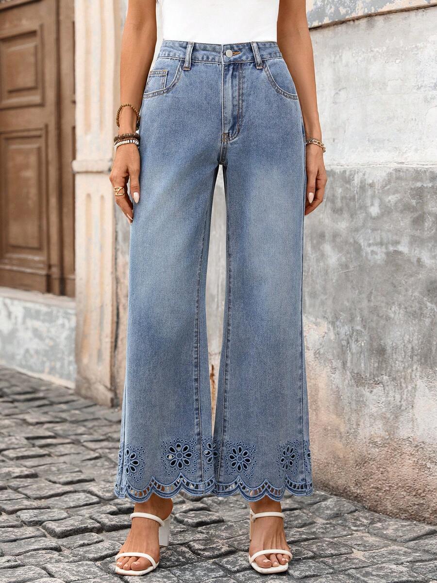 Breezaya 女士休闲日常水洗镂空刺绣喇叭牛仔裤 - 藍色 - 查看 1