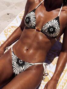 Zivah's 2026 Summer Collection Features Elegant Resort And Beachwear, Including A Distinctive Floral Print Bikini Set. Perfect For A Variety Of Vacation Occasions Such As Music Festivals, Easter, St. Patrick's Day, Western Style, Nomadic Style, Birthday Parties, Casual Wear, Everyday Versatility, Vacations, Cruise Trips, The Beach, And Sunbathing. Bestselling Items Include Women's Tropical Botanical Print Bikinis, Bohemian-Style Women's Swimwear, Unique Black And Apricot Floral Print Bikinis, And Exquisite Printed Bikini Sets. Beach Vacation Outfits For Women - Black - View 4