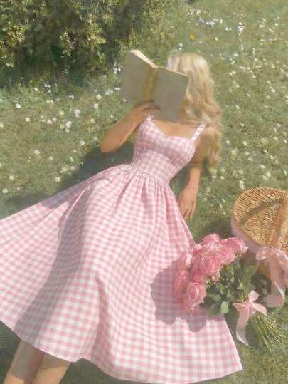 SHEIN MOD Vestido maxi de línea A con espalda con lazos a cuadros rosa y blanco - Perfecto para vacaciones, citas, picnics, fiestas, bailes de graduación, festivales y cumpleaños; Estilo vintage romántico de corte