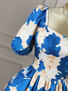 Rometta Plus Size Women's Elegant Floral Print Square Neck Puff Sleeve Backless Cinched Waist Maxi Dress, Vacation Style - Royal Blue - View 3