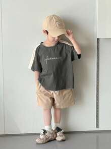 SHEIN 2pcs/Set Setelan Rajut Kasual Longgar Nyaman untuk Anak Laki-Laki, Kaos Lengan Pendek Leher Bulat Warna Kontras Motif Patchwork dan Celana Pendek, Pakaian Sehari-hari Musim Panas - Grey - View 4