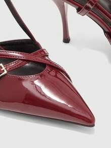 CUCCOO BIZCHIC 亮面尖头细高跟交叉搭扣法式时尚闭趾后带女士日常、节日、约会、派对高跟凉鞋 - 酒紅色 - 查看 5