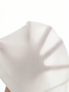 SHEIN PETITE 春夏新款时尚法式白色无袖优雅装饰纽扣马甲，女士时尚马甲，女士性感马甲，无袖上衣，春季服装，夏季穿搭，女士白色上衣，女士白色马甲，女士春夏纽扣马甲，度假装 - 白色 - 查看 5