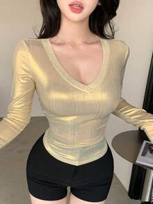 DAZY 闪亮金色V领长袖T恤，女士款，适合婚礼、派对、音乐节等场合，修身剪裁，春夏款。 - 黑色 - 查看 7