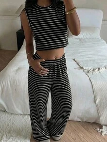 SHEIN EZwear 女士黑白条纹休闲针织两件套，夏季女士两件套服装，女士休闲服装，女士夏季服装，女士两件套，女士服装套装，套装，服装，两件套，女士夏季服装，两件套休闲套装，休闲两件套，女士两件套服装 - 黑色 - 查看 5