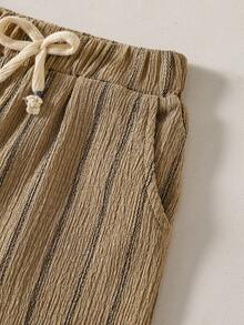 SHEIN Bộ áo sơ mi ngắn tay kẻ sọc một hàng cúc và quần dài cạp chun cho bé trai (kiểu dáng thường ngày) - Màu Khaki - Xem 4