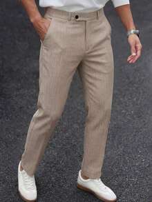 Manfinity Bizformal 老钱正装，新款秋冬复古绅士风高腰直筒宽松西装裤，垂坠感防皱灯芯绒休闲丝绒西装裤，都市休闲日常通勤外出，英伦复古时尚高腰直筒羊羔绒厚款西装裤，正装裤，防皱，易于打理，可调节复古西装裤，英伦绅士风，商务休闲风，正式场合适用。 - 卡其色 - 查看 3