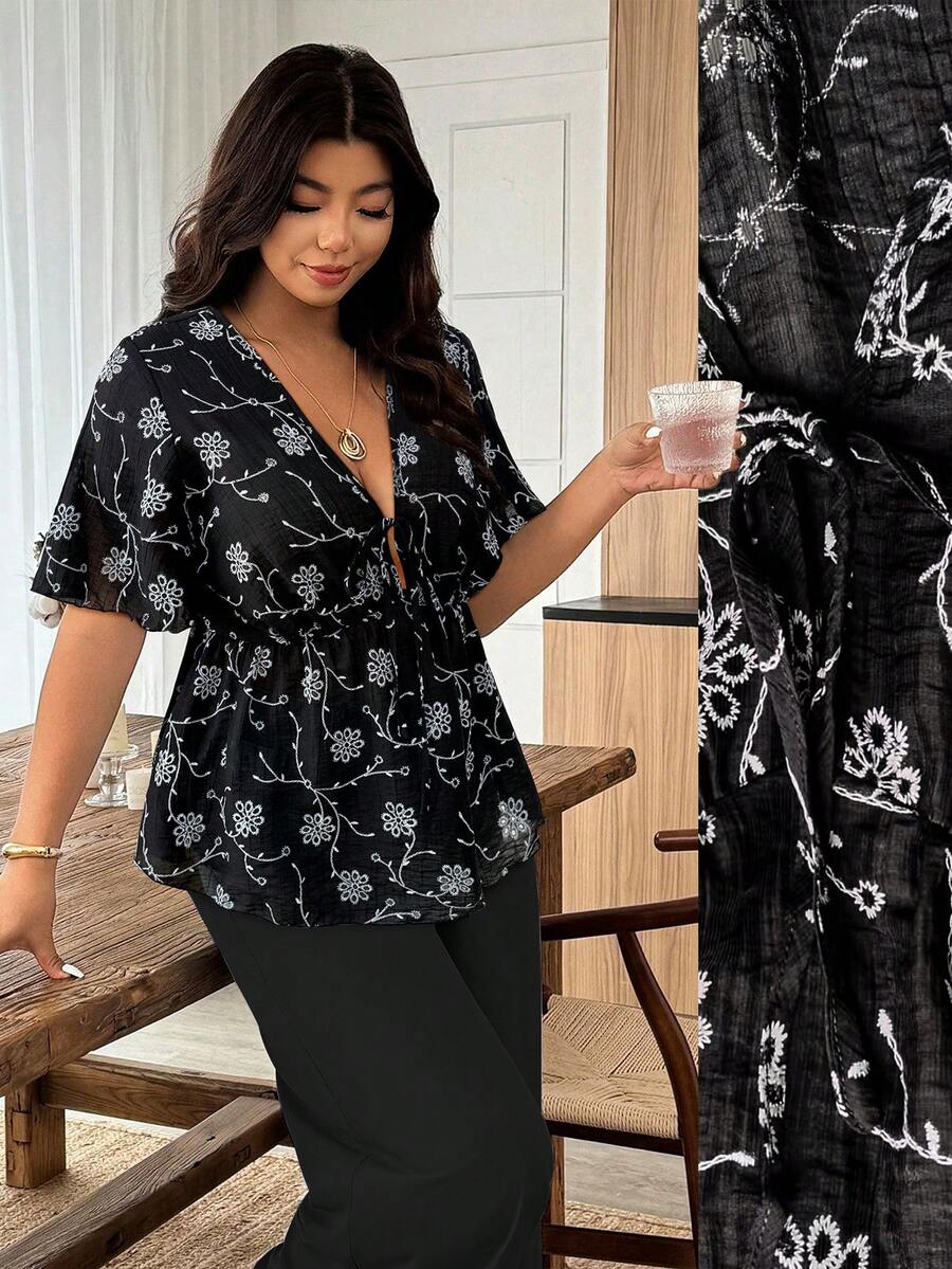 Ceyna Damen-Bluse in großen Größen, schwarz-weiß, französischer Lässigstil, Jacquard, Kurzarm, Sommer, Boho, elegant, Urlaubs-Look, modernes Oberteil - Schwarz - Übersicht 1