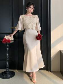 DAZY Đầm dài dáng đuôi cá thanh lịch dành cho nữ, cổ tròn, phối ren và satin. Đầm 2 trong 1. - Màu be - Xem 6