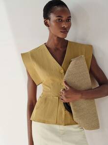 Aveloria Modichic Mustard Yellow Summer Casual Elegant Bissness Sleeveless Top,V-Neck Oversized Shoulder 4 Button Blouse,Fitted Waist Patch Pocket Solid Color Waistcoat - Yellow - View 4