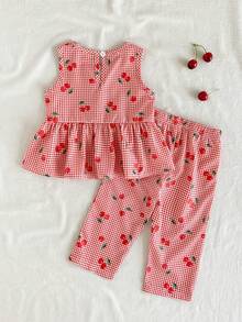 SHEIN Vintaside Kids 女婴两件套夏季套装，蓝白格子樱桃印花无袖上衣搭配同色长裤，清新乡村风，适合海滩度假、公园郊游和日常穿着。 - 紅色 - 查看 2