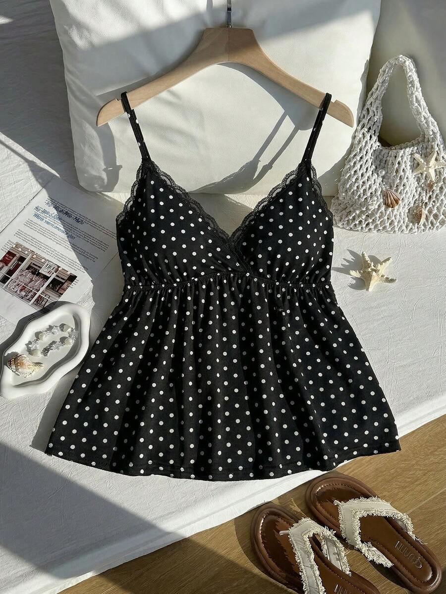 SHEIN EZwear 大码女式波点印花性感撞色蕾丝吊带背心可爱低胸吊带衫波点上衣吊带衫，外出上衣波点吊带衫可爱黑色上衣 - 黑與白 - 查看 1