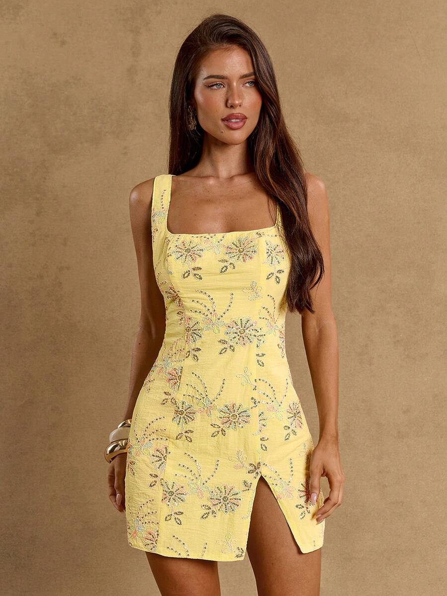 SHEIN BAE Đầm ngắn màu vàng/kem trơn hở lưng đính sequin, đầm đi biển mùa hè, đầm nữ xuân/hè, đầm đi học, đầm tốt nghiệp, màu hồng, đầm hẹn hò, đầm dự lễ hội âm nhạc, đầm dự tiệc cưới, đầm thanh lịch tối giản gợi cảm, đầm sang trọng, đầm dự tiệc cưới, đầm hẹn hò trong kỳ nghỉ - Màu vàng - Xem 1