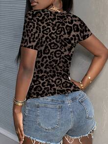 Slaydiva Casual Loose Square Neck Plus Size T-Shirt, Suitable For Summer - Multicolor - View 2