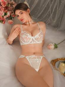 Set de lencería con encaje floral con aro - Blanco - Ver 3