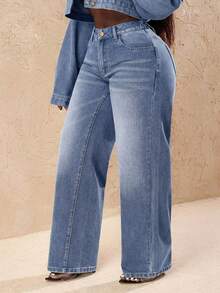 Slaydiva Plus Size Heart Pocket Straight Leg Jeans - Light Wash - View 7