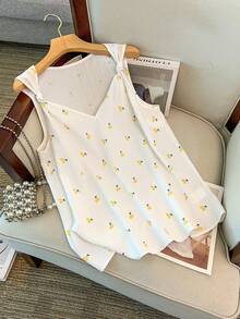 GlowEve CURVE Plus Size Cherry Print Twist Front Sleeveless Summer Shirt - Yellow - View 4