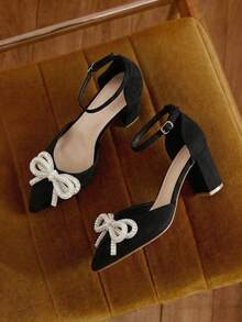 2025秋冬季仿珍珠蝴蝶结优雅粗跟鞋，尖头镂空高跟鞋，适合婚礼季，优雅女士高跟鞋，优雅派对装扮 - 黑色 - 查看 1