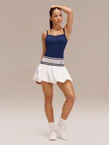 GLOWMODE Đầm UltraFine Soft Seamless Swing & Glow thoáng khí, thấm hút mồ hôi, có mút ngực tháo rời, dây đeo điều chỉnh được, quần short liền thân, cổ áo hình trái tim, eo thấp, kiểu đầm phồng, thích hợp mặc tennis, golf, pickleball và mặc hàng ngày. - Dark Blue - Xem 9