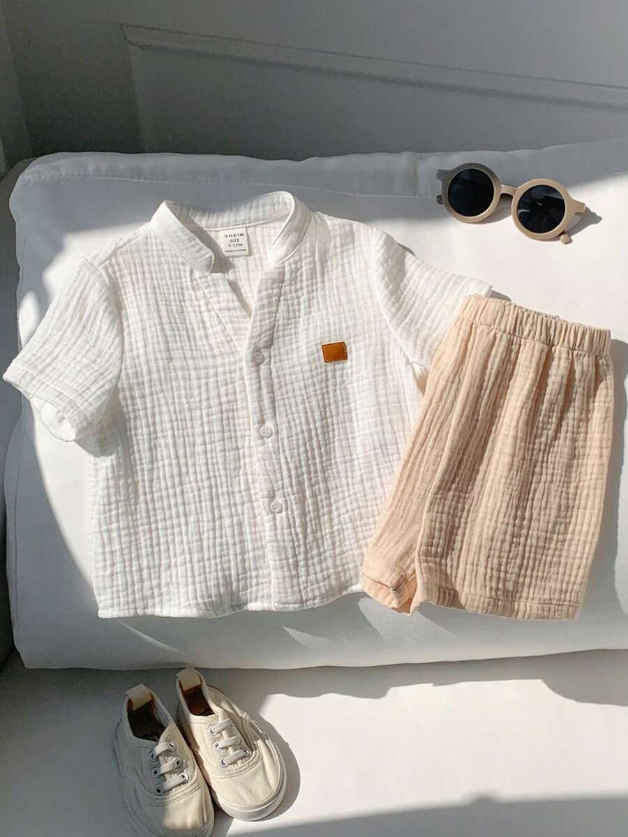 SHEIN 男婴/女婴两件套:白色立领短袖开衫上衣和松紧腰短裤 - 白色 - 查看 1