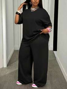 SHEIN CURVE+ Women's Plus Size 2 Pieces Black Lounge Sets,Summer Casual Loose T-Shirt & Wide Leg Pocket Pants,Textured Fabric Suit,Autumn Winter New Arrivals - Black - View 3