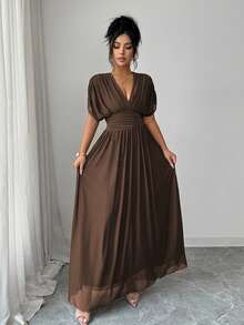 SHEIN Elenzya 女士弹力网纱面料连衣裙，内衬弹力面料，腰部褶裥设计，可调节腰围，A字廓形，落肩短袖，后背蝴蝶结系带，防滑肩带，及踝长裙，安哥拉红，优雅复古法式风格，适合通勤、商务、度假、休闲、简约百搭、下午茶、派对等场合，春夏新品 - 棕色 - 查看 5