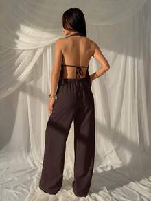 SHEIN EZwear Bộ đồ đi nghỉ mát thường ngày dành cho nữ, gồm áo hai dây cổ chữ V sâu màu nâu dệt kim và quần dài. Bộ trang phục đi nghỉ mát cho nữ, bộ đồ dự tiệc cho nữ, bộ quần áo nữ. - màu nâu - Xem 3