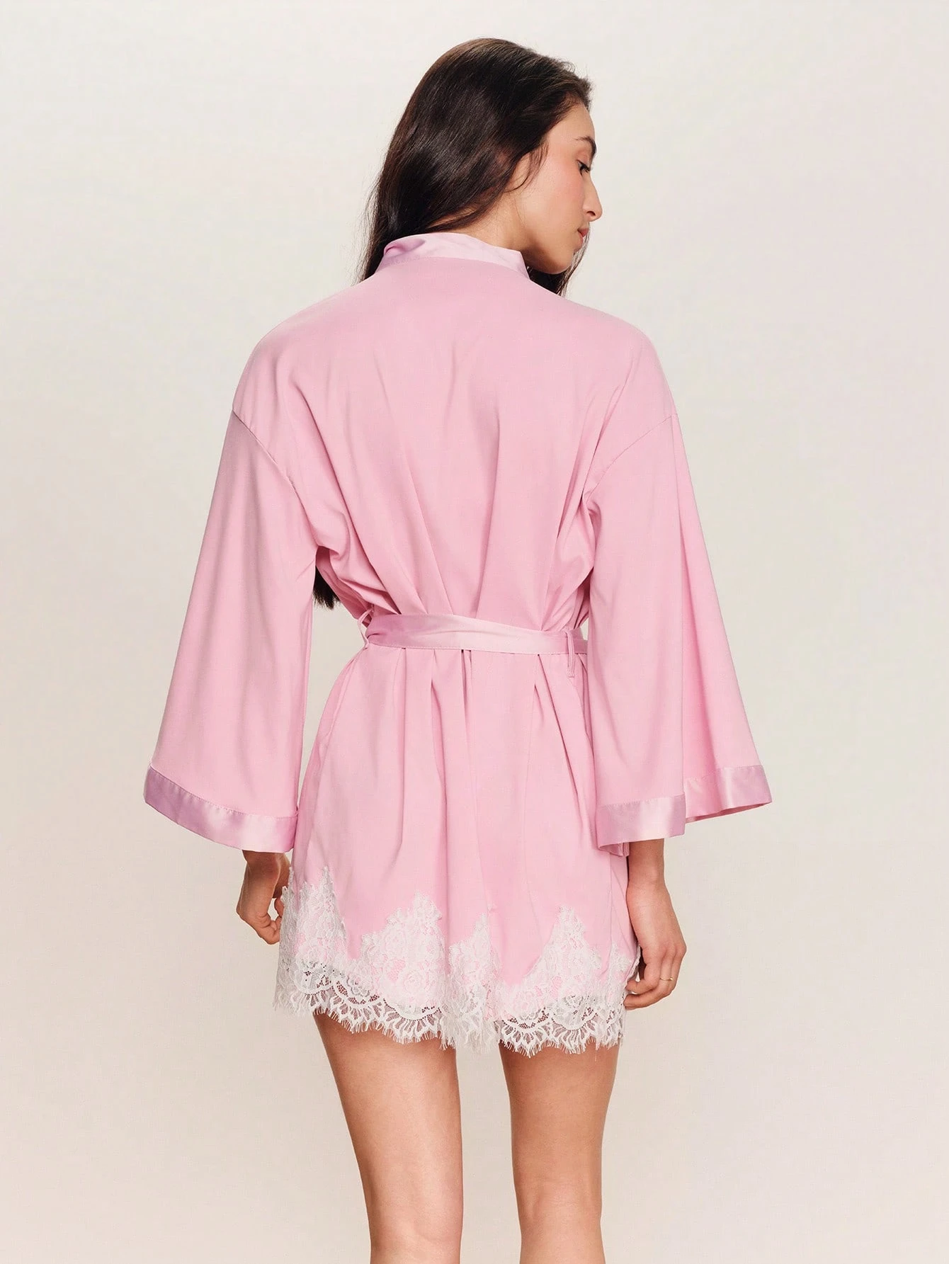 Mid-Length Pink Satin Kimono With White Scalloped Lace And Kimono Sleeves Chic Cozy Homewear Spring Summer French Style Parisian Style