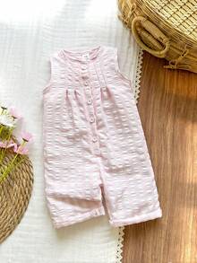 SHEIN 女宝宝夏季梦幻之选无袖浅紫色白格子连体衣，柔和甜美的浅紫色调，清新田园风，经典格子图案增添俏皮感，修身剪裁凸显可爱迷人。适合外出、拍照、居家休闲、户外运动和欢乐派对，让您的宝宝变身时尚小甜心。 - 彩色 - 查看 5