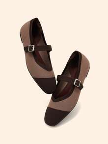 CUCCOO BASICS 女士银色搭扣拼接平底乐福鞋，通勤休闲复古学院风基本款 - 咖啡棕 - 查看 1