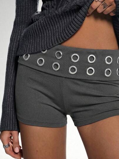 TRNVIE 1 chiếc quần short đen gợi cảm kiểu punk cạp thấp, siêu ngắn, thích hợp cho các bữa tiệc đêm, thời trang đường phố.