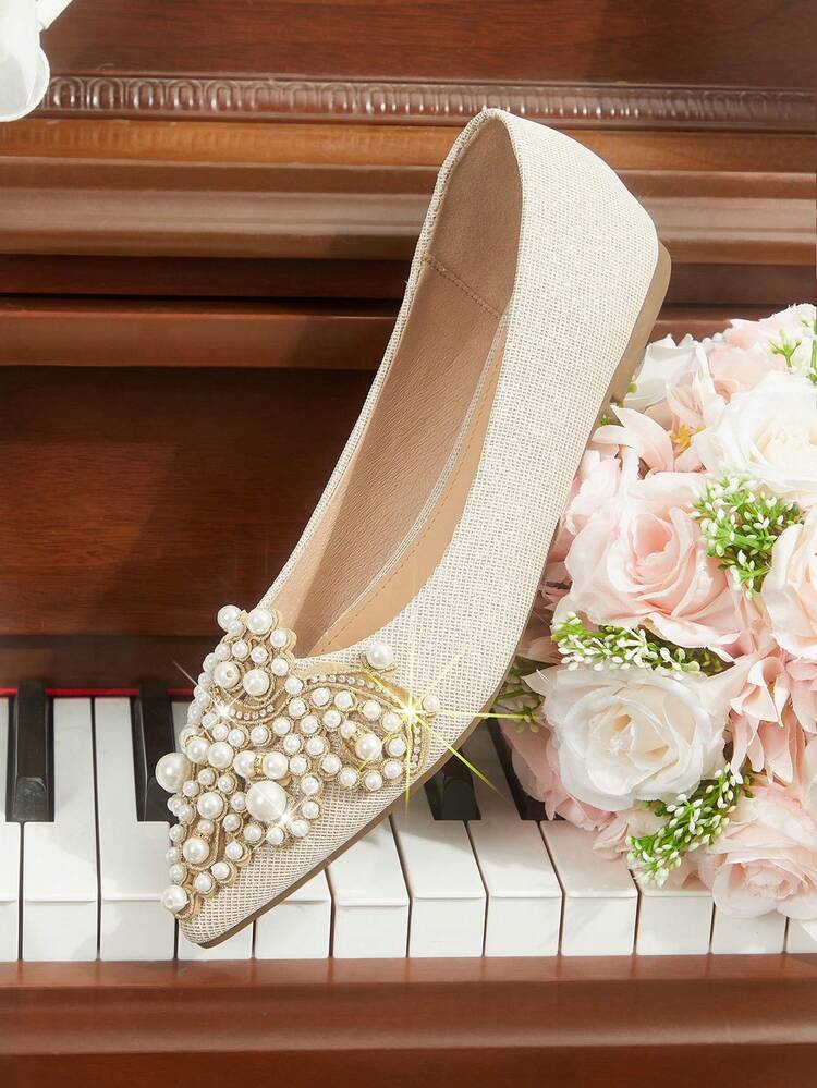 CUCCOO HITCHD Women Shoes25 Spring And Summer New Three-Dimensional Pearl Tip Romantic Elegance Temperament Flat Shoes Temperament Bridal Wedding Shoes Wear