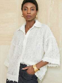 Aveloria Modichic 橄榄绿七分袖衬衫，简约剪裁，宽松版型，经典翻领，穿着舒适 - 白色 - 查看 4