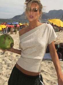 Aloruh 女士休闲不对称肩短袖蝙蝠袖上衣，紧身针织杏色上衣，百搭日常穿搭T恤 - 杏色 - 查看 9