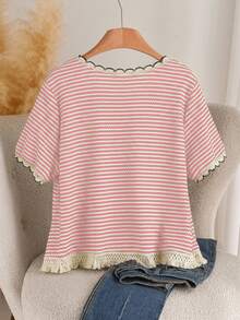 SHEIN Cosyjoi Plus Size Women Summer Casual Striped Loose Fit Round Neck T-Shirt - Pink - View 2