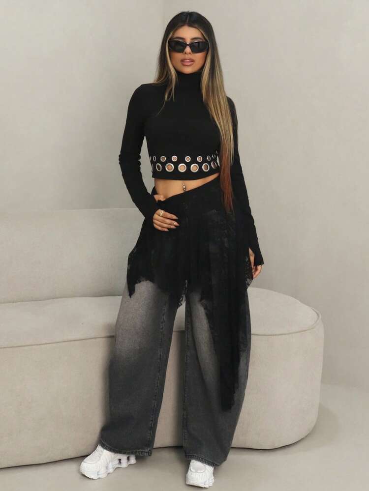 Rayane Ketlyn 2025新款极简秋冬女装修身高领短款长袖上衣，饰以醒目的金属镂空下摆，前卫都市酷炫风格，吸睛单品，修身显瘦，派对吸睛利器，性感女神范儿，前卫设计，引领时尚潮流，黑色上衣 - 黑色 - 查看 6