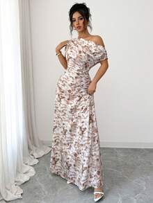 SHEIN Elenzya Vestido asimétrico de hombro con cintura fruncida y estampado todo sobre - Multicolor - Ver 3