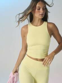 Aralina Bộ đồ tập thể dục ôm sát, không tay, cổ tròn, xếp ly, co giãn, dành cho nữ, thích hợp cho mùa hè, đi nghỉ mát, gồm hai mảnh. - Vàng nhạt - Xem 4