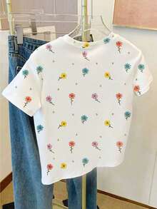 Resyla Plus Size Women Daisy Print Round Neck Short Sleeve Casual Versatile T-Shirt - White - View 2