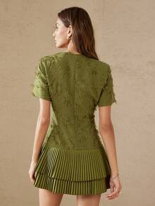 BELROSIE Vestido elegante y versátil para mujer con cuello redondo, manga corta, cintura ceñida, volantes en el bajo y textura con flecos en color verde oliva - Verde - Ver 2