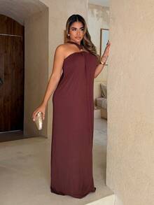 Maria Perezxox 2025 Spring/Summer New Arrival Music Festival, Easter, St. Patrick's Day, Western, Nomadic, Birthday Party, Graduation, College Style, Student, Daily Casual, Basic, Leisure, Vacation, Cruise Travel, Beach, Sunbathing, Viral , Streetwear, Wedding Guest Boho, Commute, Brunch, Airport, Green Halter Backless Maxi Dress With Metal Ring Decor - Brown - View 5