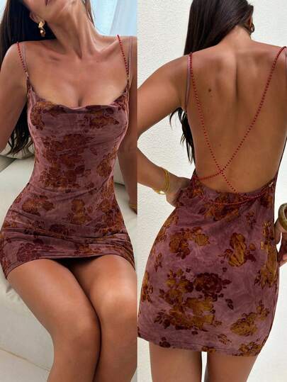 Aloruh 女士优雅性感植绒露背链条装饰紧身迷你连衣裙，情人节