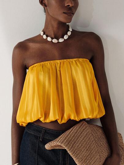 Aveloria Modichic 简约复古硬币装饰优雅百搭金色条纹露背短款上衣