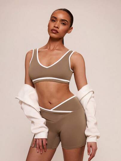 SHEIN BAE Women's Contrast Trim Super Short Camisole & Shorts Sports Set