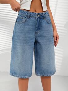 SHEIN Quần short jean cạp thấp, màu xanh dương nhạt, kiểu dáng đường phố, dài đến dưới đầu gối. - Rửa trung bình - Xem 7