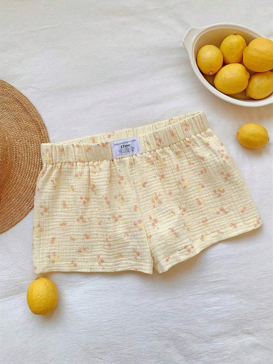 Comfortcana Quần short nữ dáng rộng, cạp chun, họa tiết chữ cái và hoa nhí màu vàng, thích hợp cho mùa xuân/hè. - Màu vàng - Xem 1