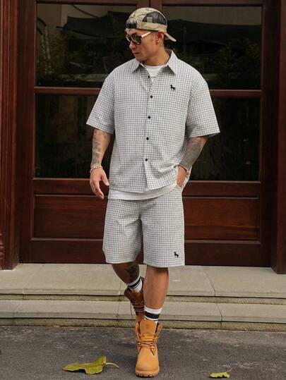 DAZY 2pcs/Set Men's Plaid Pattern Embroidered Short Sleeve Shirt Set